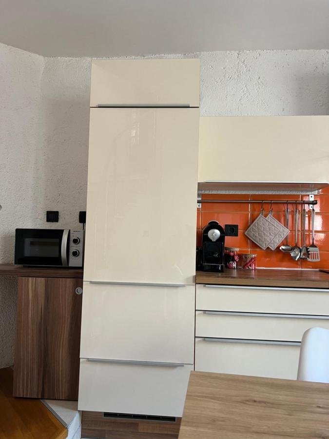 Guesthouse 45 Dutovlje Zewnętrze zdjęcie