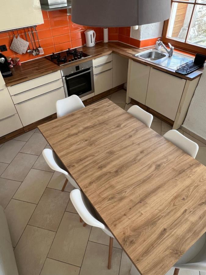 Guesthouse 45 Dutovlje Zewnętrze zdjęcie